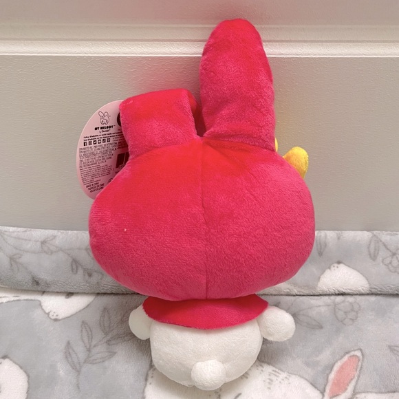 NWT My Melody Hello Kitty Plush 7” - Picture 3 of 3